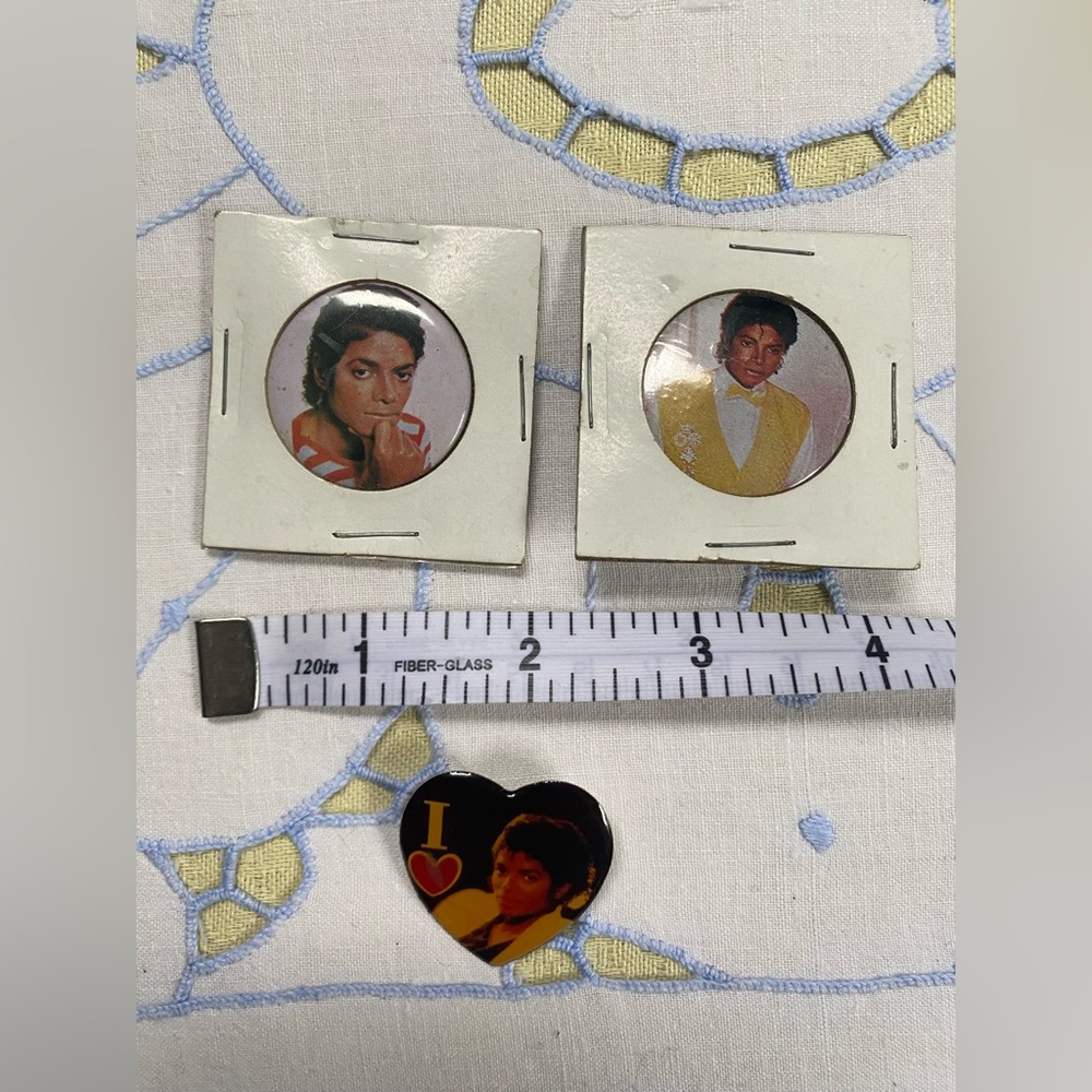Michael Jackson Pinback Button Lot - Collectable Vintage Image Buttons